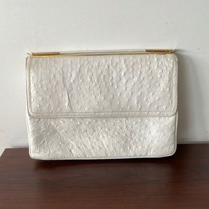 White clutch